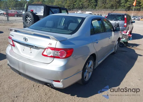 2013 Toyota Corolla S z USA, uszkodzony, nr VIN 2T1BU4EE7DC053542